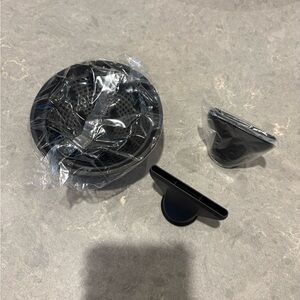 Slope Hill hairdryer accessories